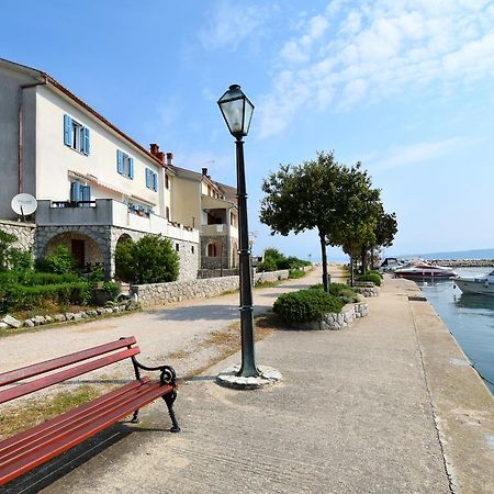 Guest House Keti Malinska Exterior foto